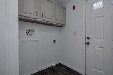 88 Caddy Drive Salem NH 03079
