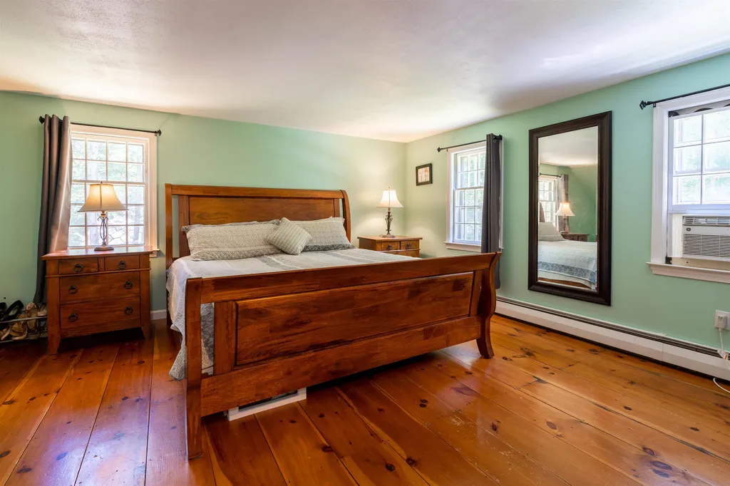 48 Drinkwater Road Exeter NH 03833