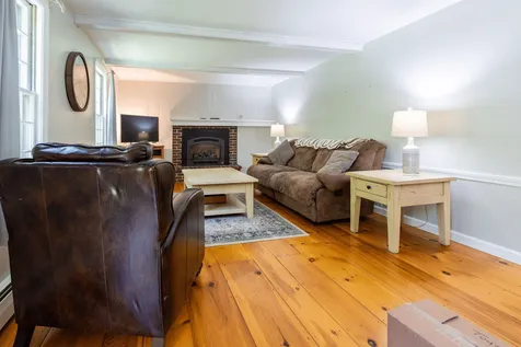 48 Drinkwater Road Exeter NH 03833