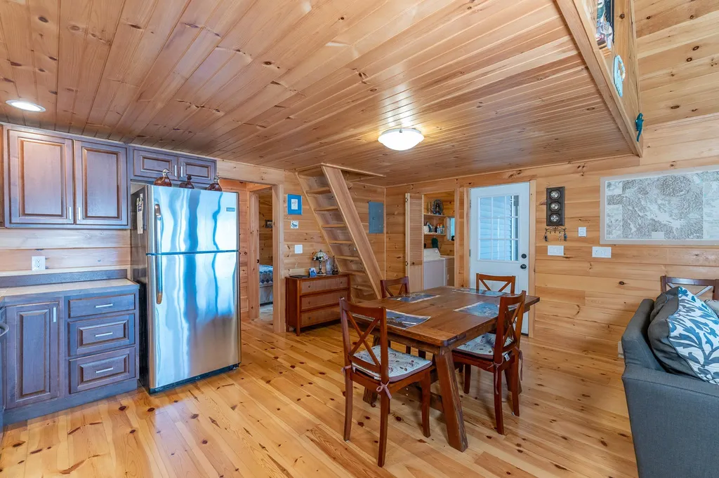 52 Whortleberry Island Tuftonboro NH 03816