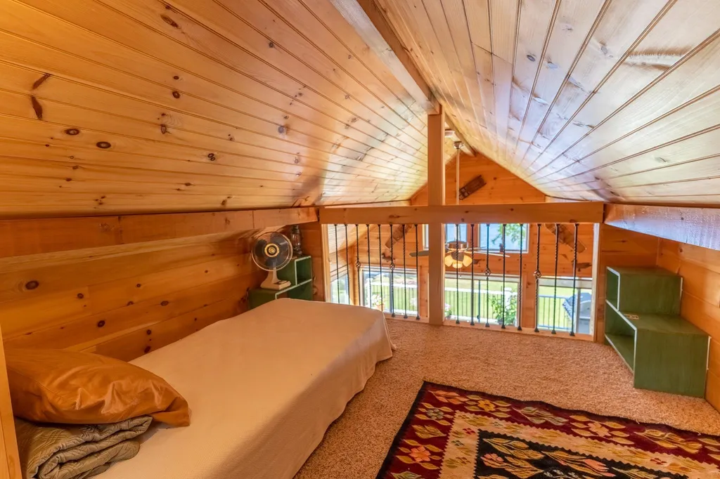 52 Whortleberry Island Tuftonboro NH 03816