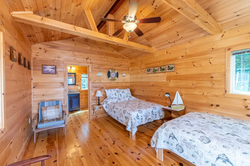 52 Whortleberry Island Tuftonboro NH 03816