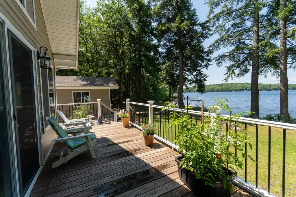52 Whortleberry Island Tuftonboro NH 03816