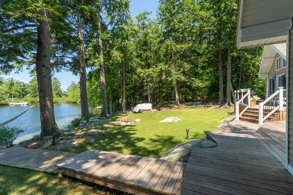 52 Whortleberry Island Tuftonboro NH 03816