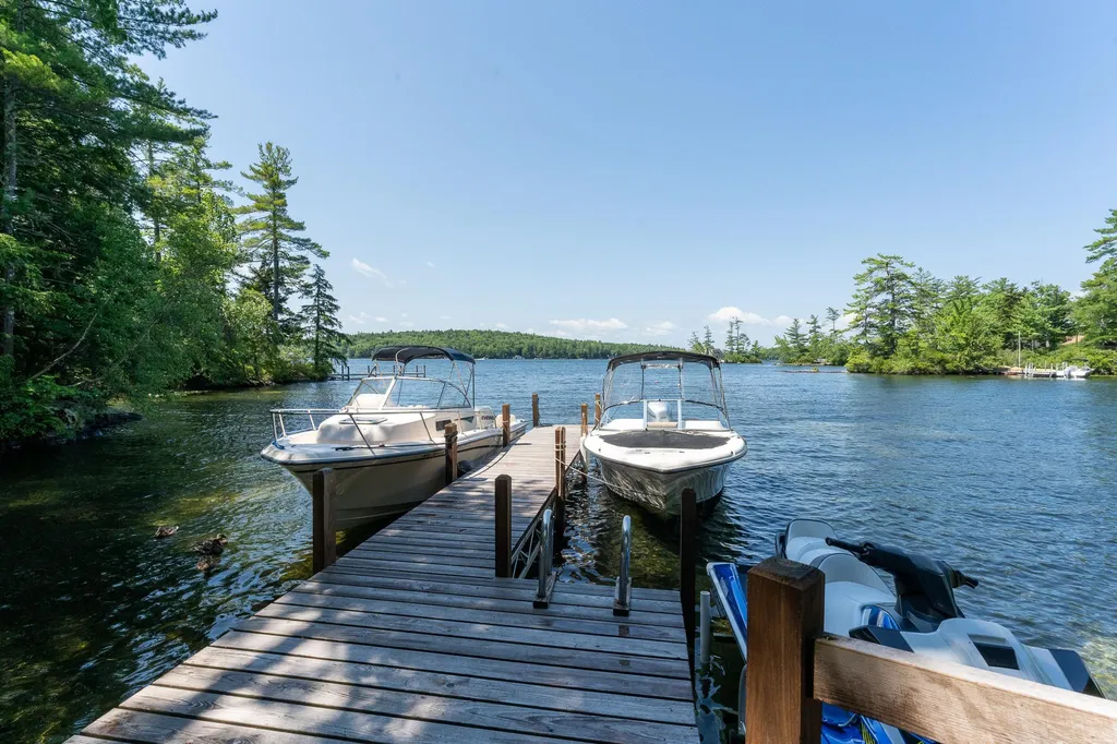 52 Whortleberry Island Tuftonboro NH 03816