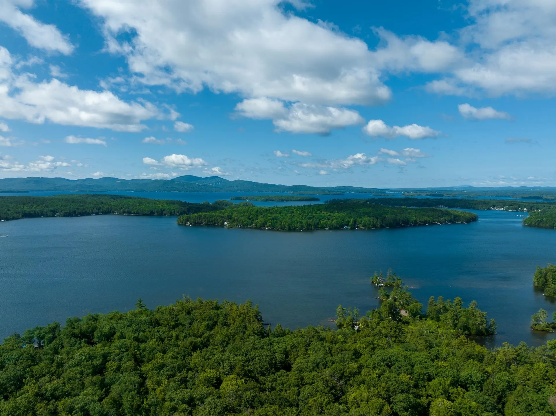 52 Whortleberry Island Tuftonboro NH 03816