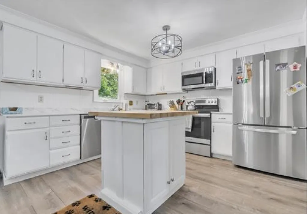 17 Bayberry Drive Eliot ME 03903