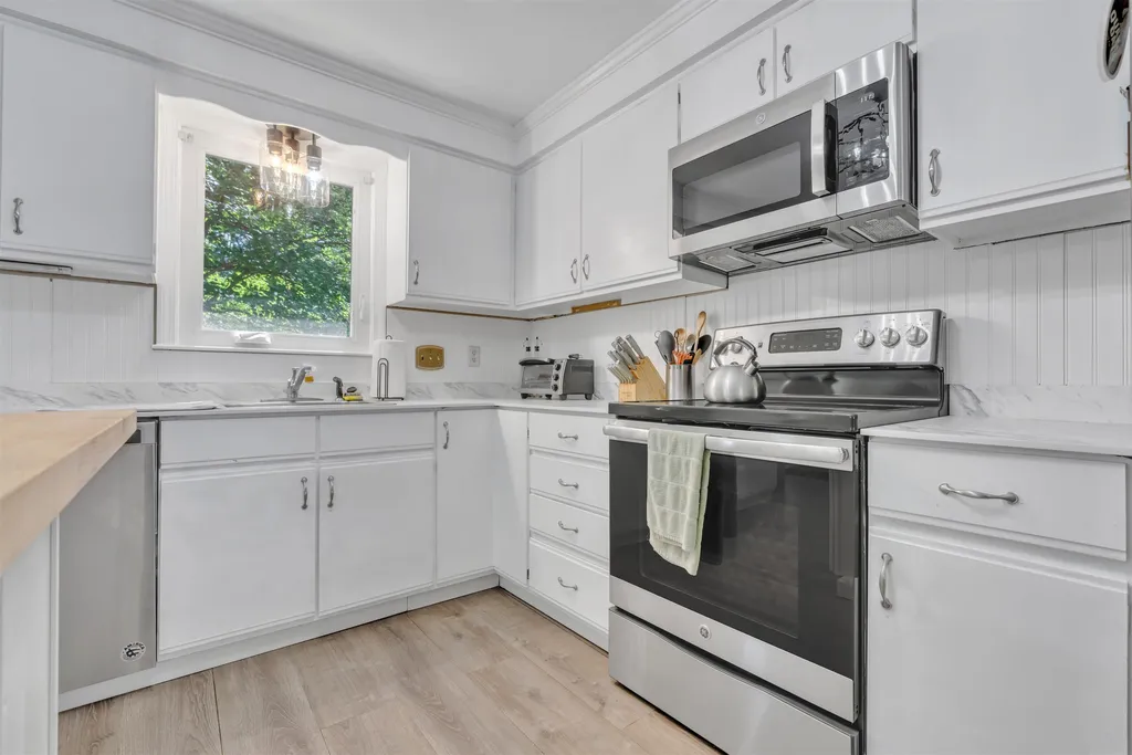 17 Bayberry Drive Eliot ME 03903