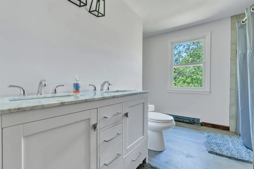 17 Bayberry Drive Eliot ME 03903