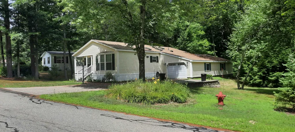96 Eagle Drive Rochester NH 03868
