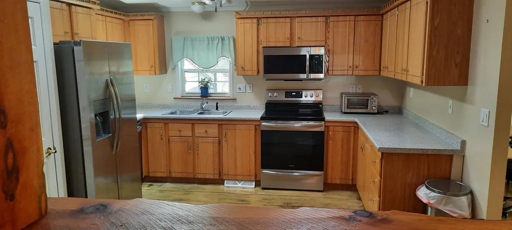 96 Eagle Drive Rochester NH 03868