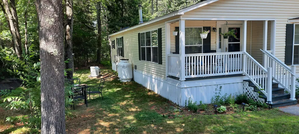 96 Eagle Drive Rochester NH 03868