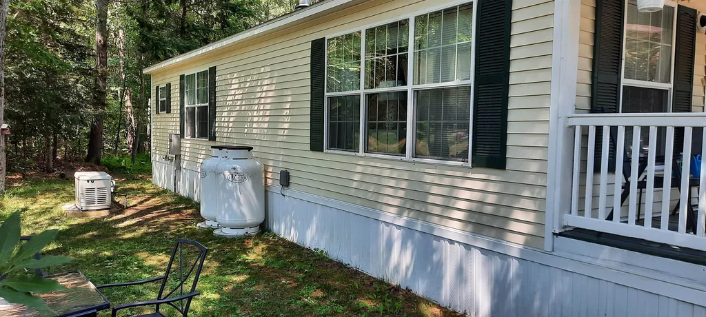 96 Eagle Drive Rochester NH 03868
