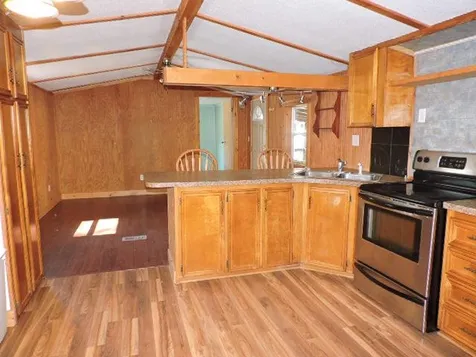 11 Pleasant Lane Warner NH 03278