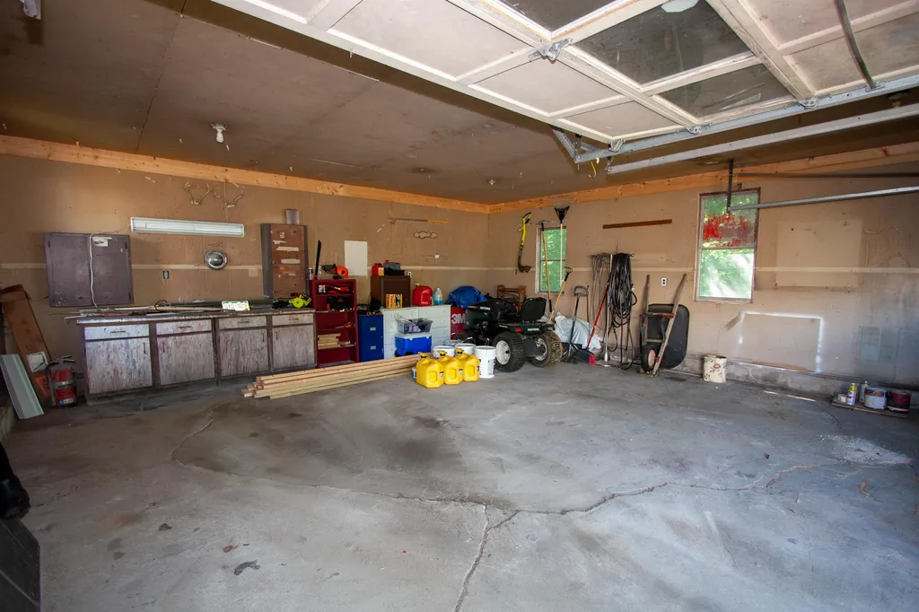 1685 Scottsville Road Danby VT 05739