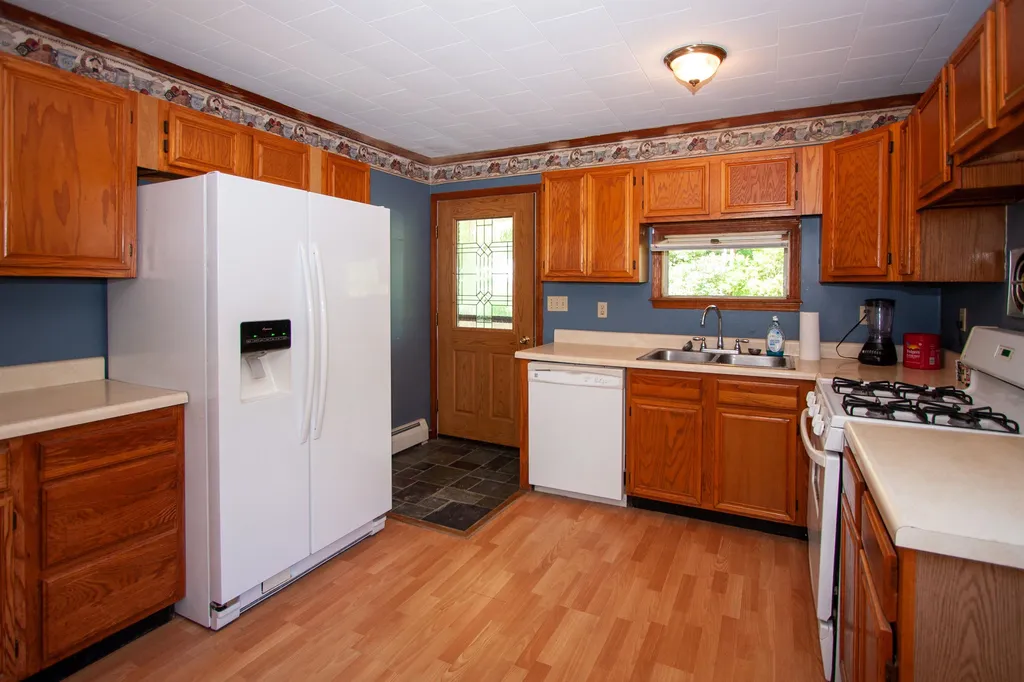 1685 Scottsville Road Danby VT 05739