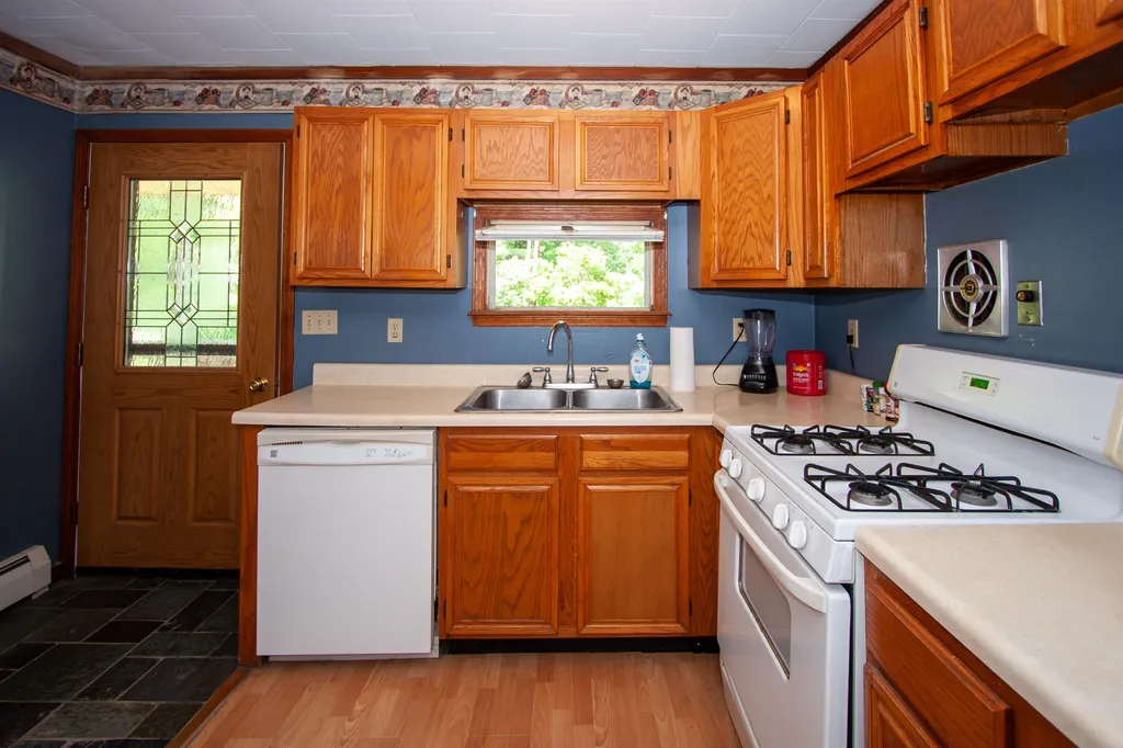 1685 Scottsville Road Danby VT 05739