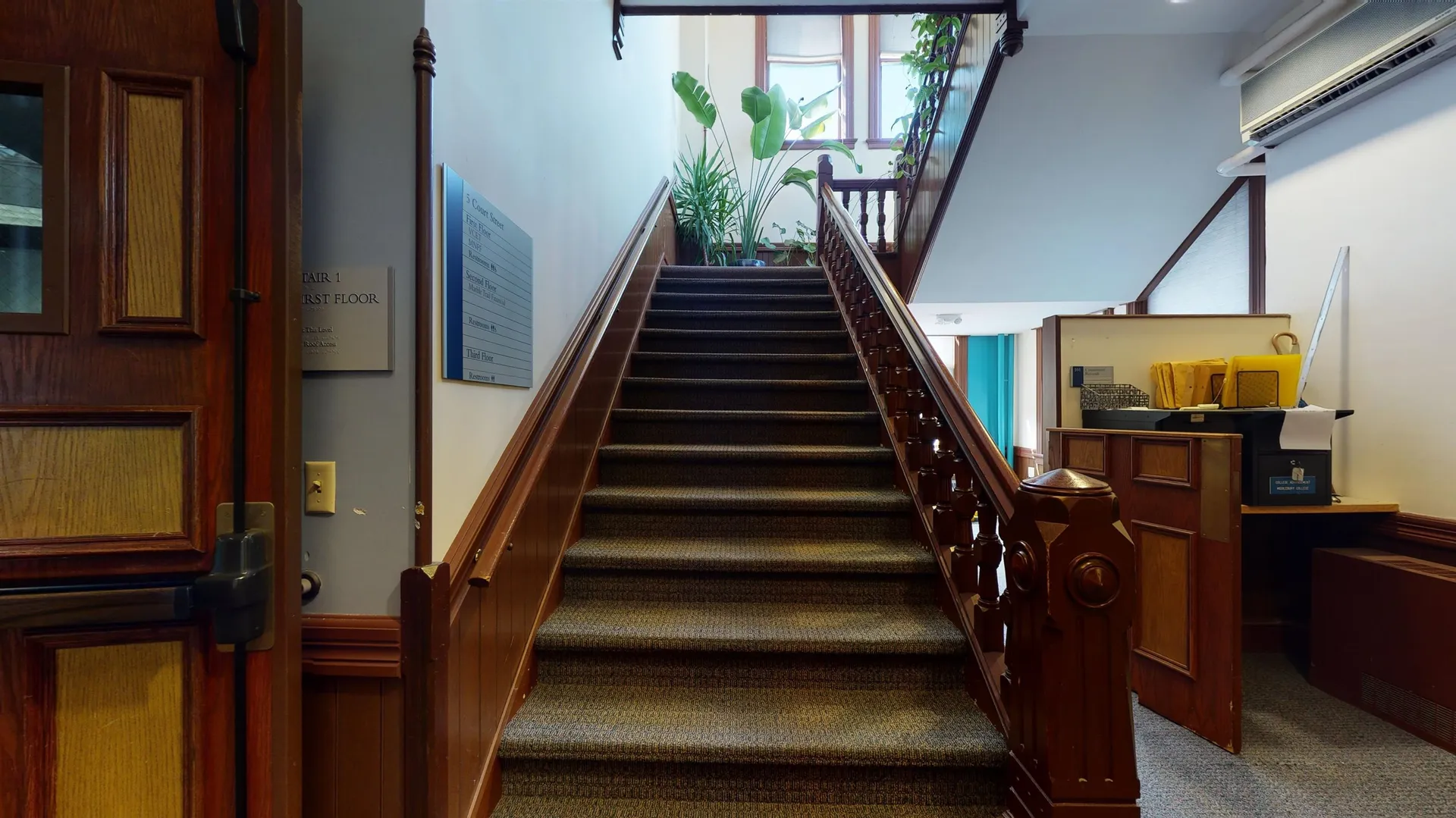 5 Court Street Middlebury VT 05753