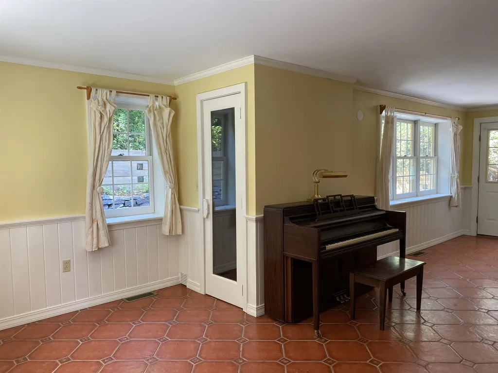 655 James Road Weybridge VT 05753