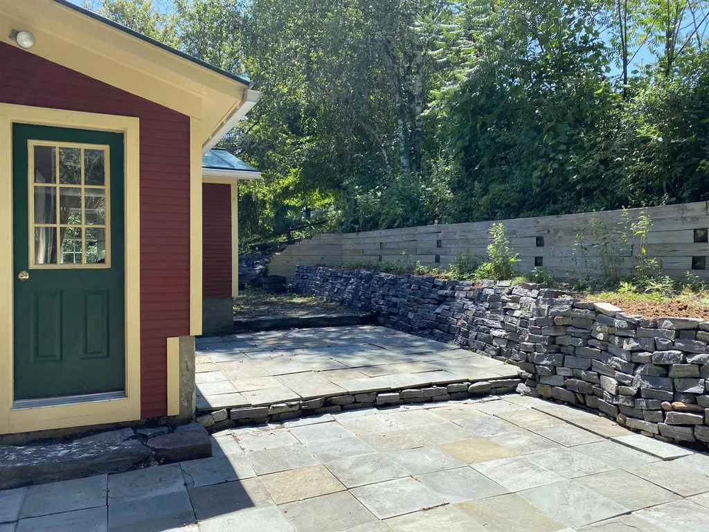 655 James Road Weybridge VT 05753