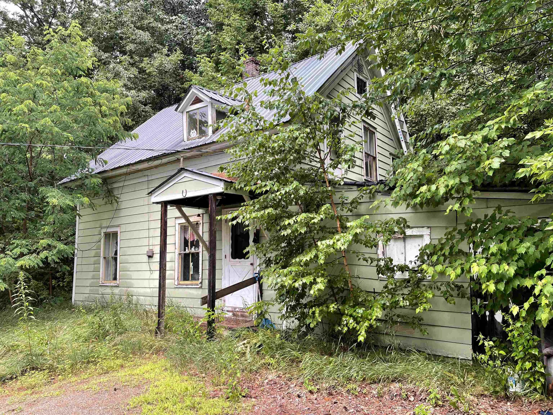 7 Pine Road Milan NH 03588