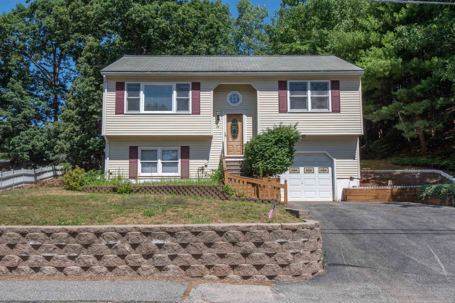 78 Ferry Road Nashua NH 03064