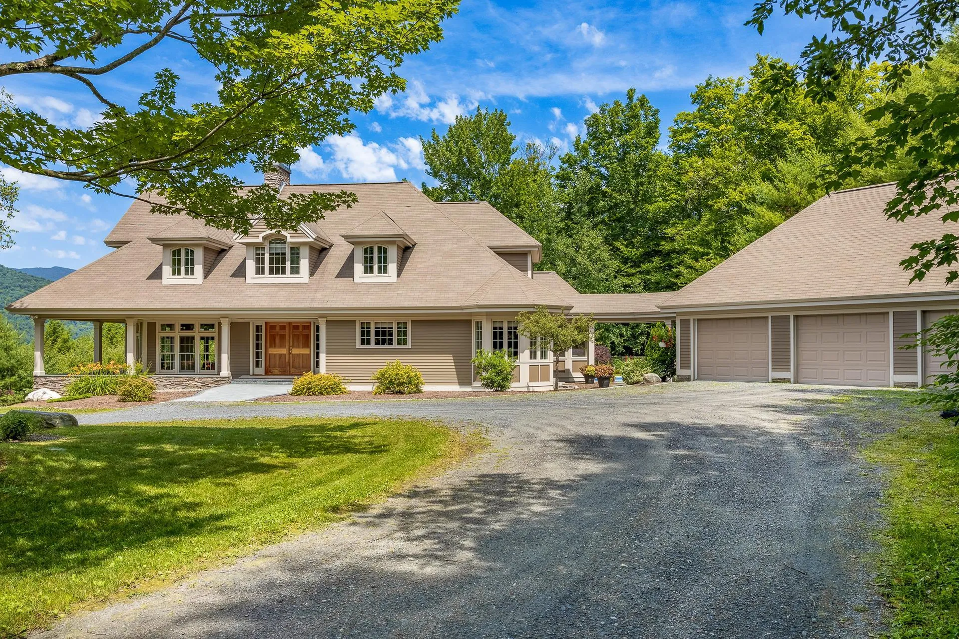 300 N Pinnacle Ridge Road Waterbury VT 05676