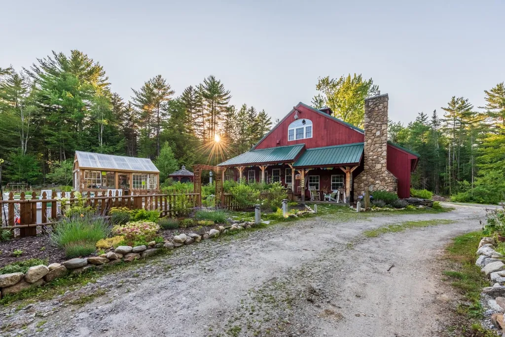 579 Center Road Goshen NH 03752