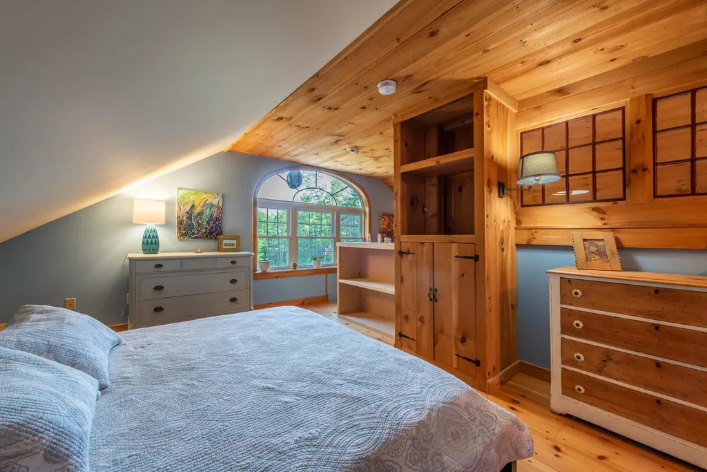 579 Center Road Goshen NH 03752