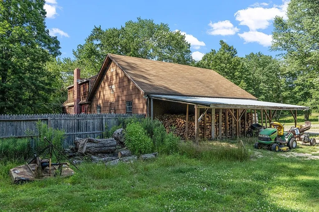 170 Old Richmond Road Swanzey NH 03446