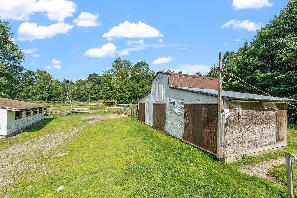 170 Old Richmond Road Swanzey NH 03446