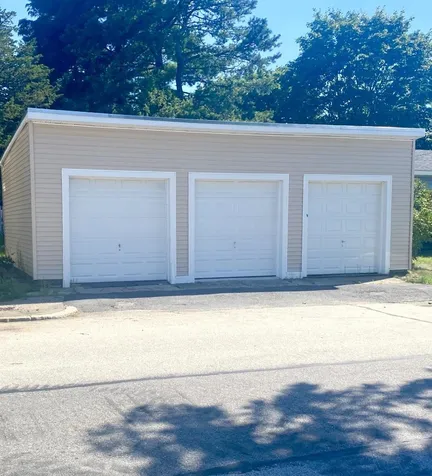 213 Silver Street Manchester NH 03103