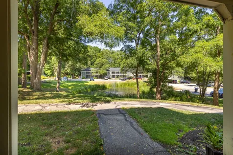 122 Cricket Brook Dover NH 03820