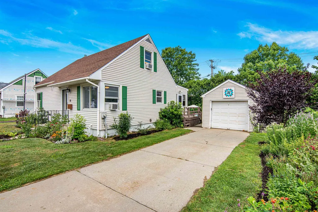 18 Leonard Street Burlington VT 05408