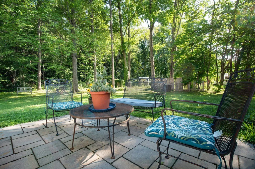 435 Longmeadow Drive Shelburne VT 05482