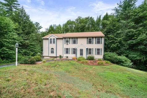 19 Ox Brook Woods Road Milford NH 03055