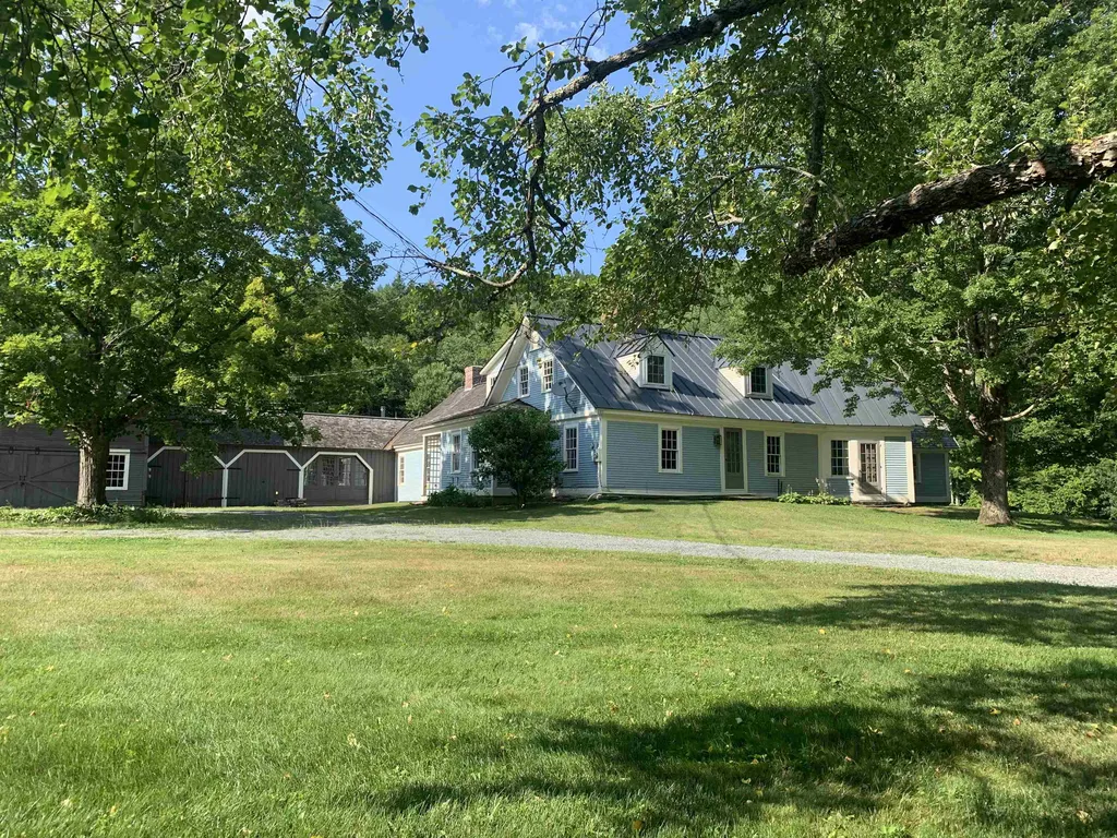 738 Stage Road Pomfret VT 05067