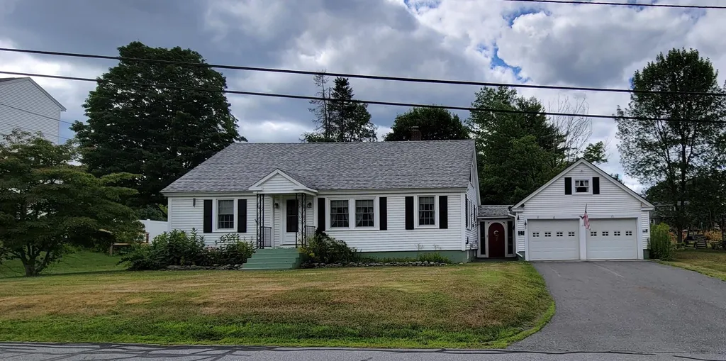 5 Jones Avenue Lebanon NH 03784