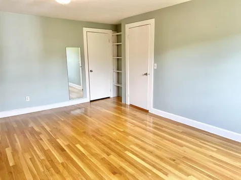 14 Victor Avenue Nashua NH 03060