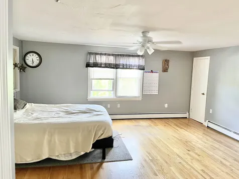 14 Victor Avenue Nashua NH 03060