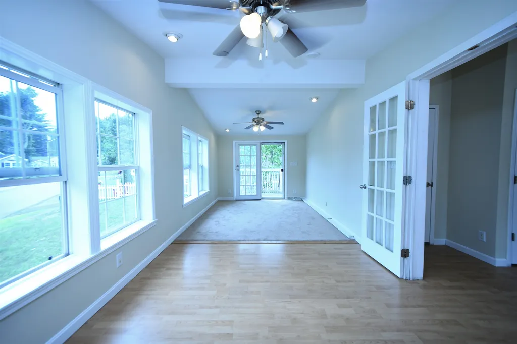 48 Boa Lane Seabrook NH 03874
