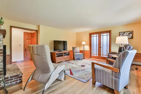228 Daniel Plummer Road Goffstown NH 03045