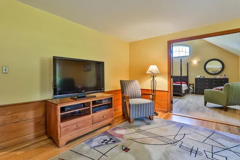 228 Daniel Plummer Road Goffstown NH 03045