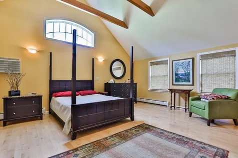 228 Daniel Plummer Road Goffstown NH 03045