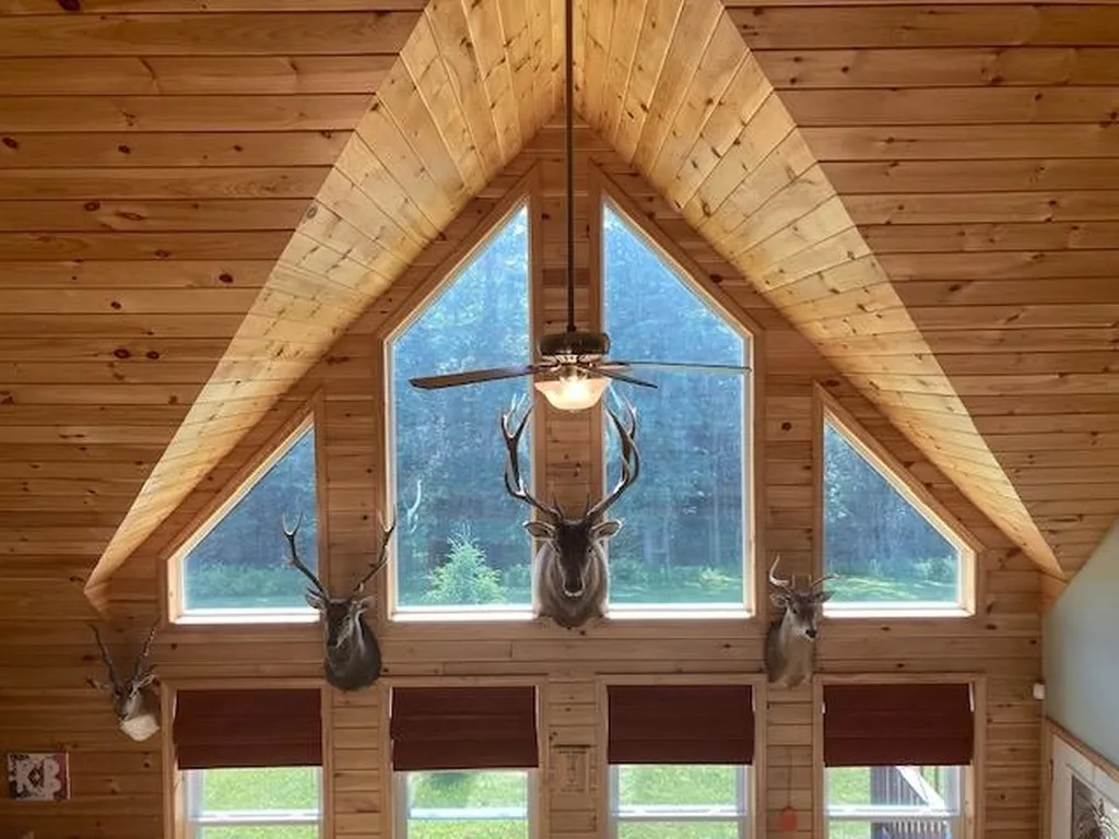 104 Hill Road Pittsburg NH 03592