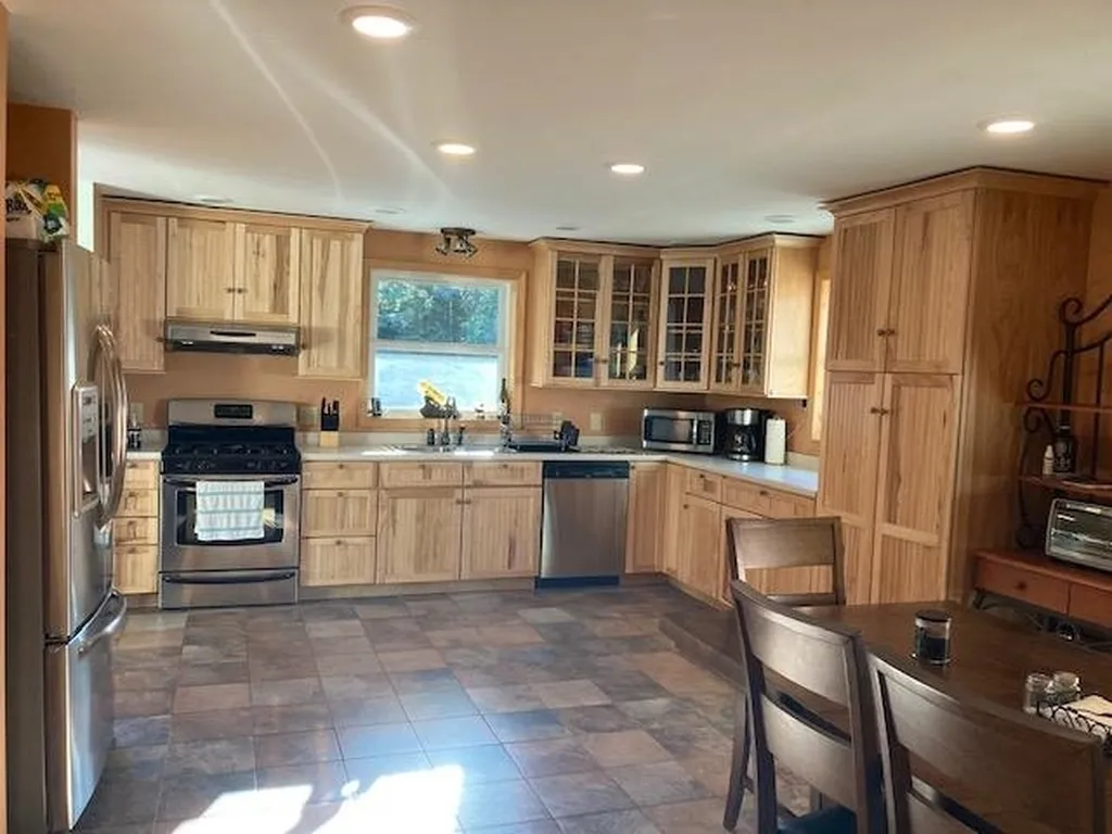 104 Hill Road Pittsburg NH 03592