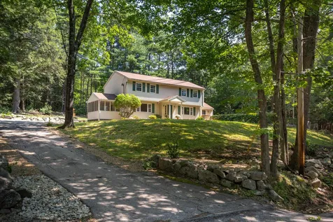365 New Boston Road Candia NH 03034