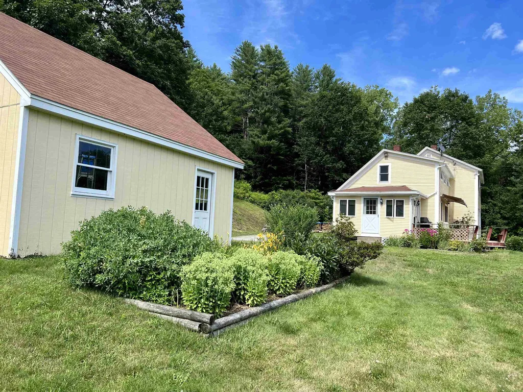 50 Munn Road Bradford VT 05033