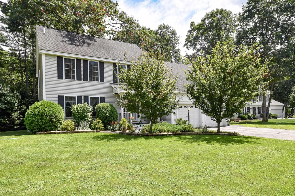 20 Seavey Brook Lane Rochester NH 03867