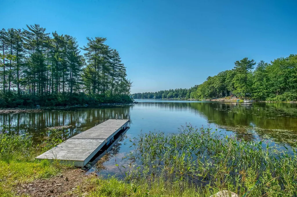 34 Elm Street Ossipee NH 03864